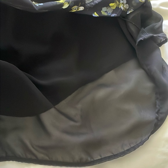 Banana Republic Long Sleeved Black Floral Chiffon Blouse, Size L - Picture 10 of 13